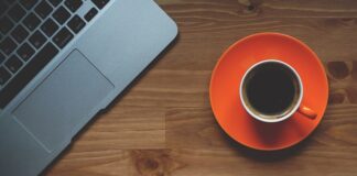 Ile waży profesjonalny stół do snookera?